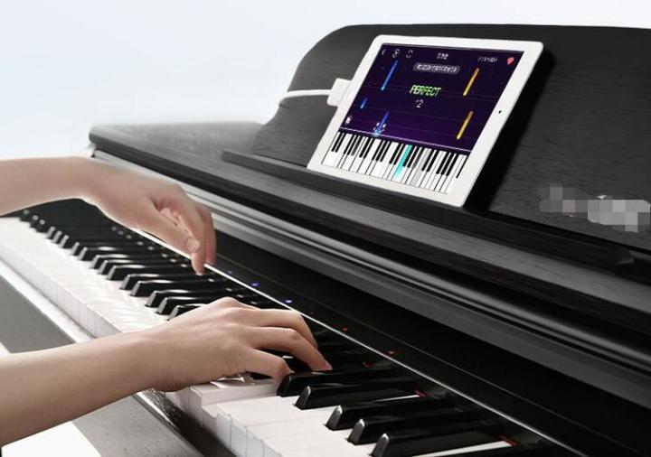 一秒學會彈琴、還可以打游戲、跟鋼琴聊天 | 快樂學琴、快速學琴成真_科技_網(wǎng)